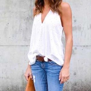 White Eyelet Tanktop